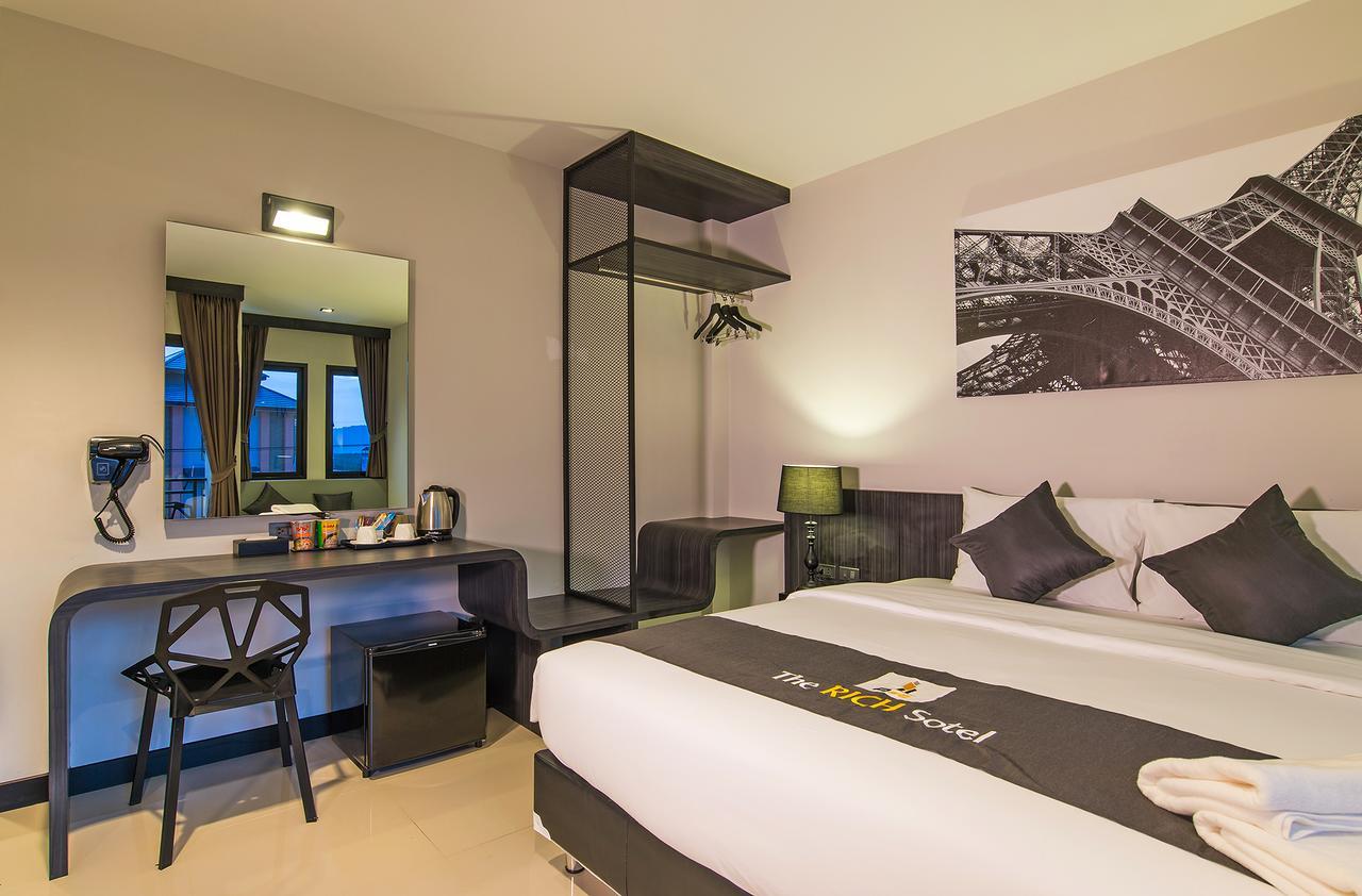 The Rich Sotel Krabi Exterior foto