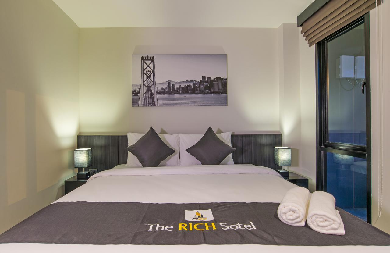 The Rich Sotel Krabi Exterior foto